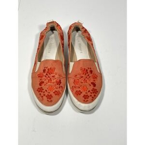 Ron White Womens Nell Suede Orange Flower Embroidery Sneaker Slip On Shoes Sz 8